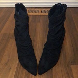 FASHION NOVA BLACK 4 1/2 INCH HEEL BOOTIE // US WOMEN’S SIZE 11